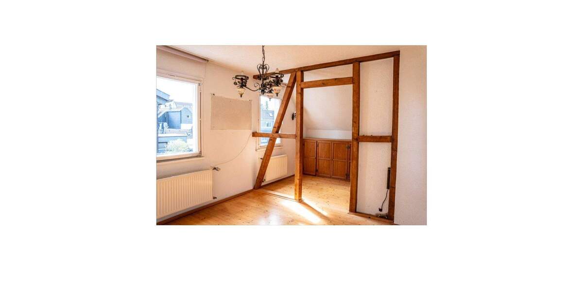 Einfamilienhaus Solingen Gräfrath - 4 Zimmer, 70 m&sup2;, 229.000&euro; | Angebot:25657408