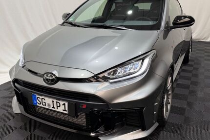 Toyota Yaris 4.250 km 45.999 &euro; Solingen 42657