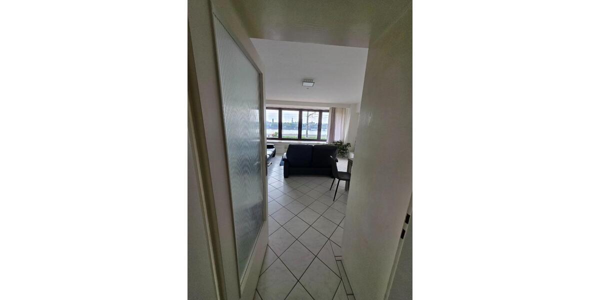 Etagenwohnung Köln Mülheim - 2 Zimmer, 54 m&sup2;, 1.300&euro; | Angebot:25887303