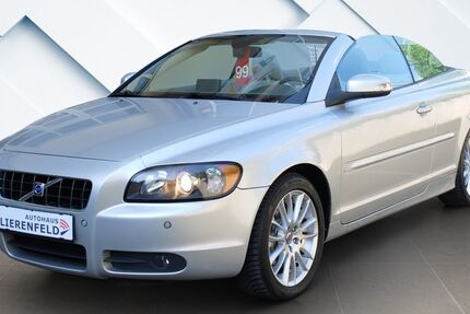 Volvo C70 145.211 km 7.990 &euro; Düsseldorf 40231