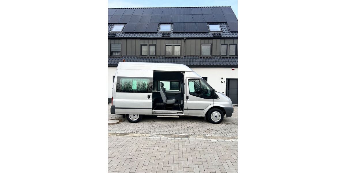 Ford Transit 95.421 km 12.487 &euro; Düsseldorf 40599