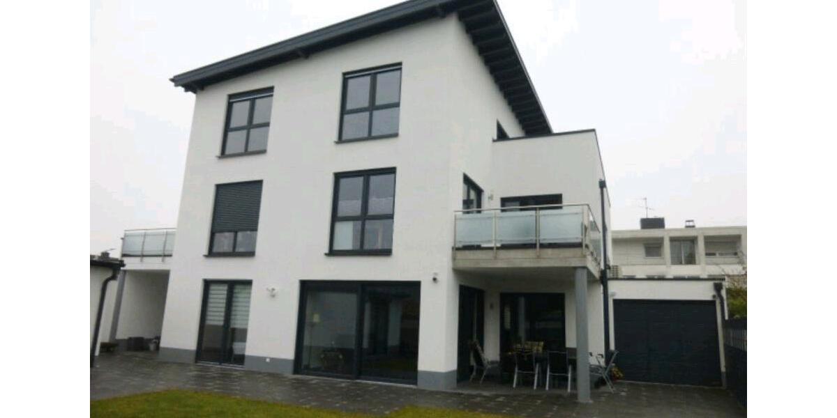 Etagenwohnung Grevenbroich Hemmerden - 3 Zimmer, 88 m&sup2;, 1.655&euro; | Angebot:26635305
