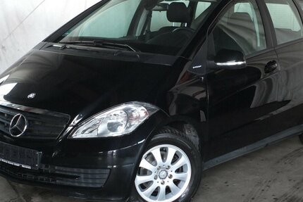 Mercedes-Benz A 160 KLIMAANLAGE SITZHEIZUNG orig 79.855 km ! 81.695 km 7.408 &euro; Köln 50858