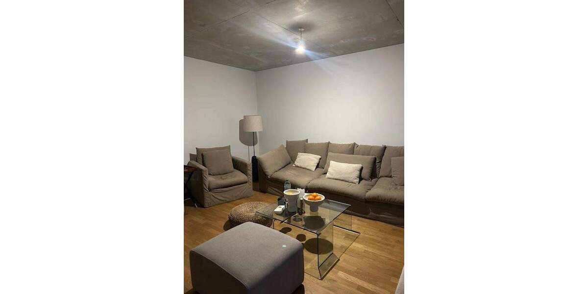Etagenwohnung Düsseldorf Friedrichstadt - 2 Zimmer, 93 m&sup2;, 1.674&euro; | Angebot:25760537