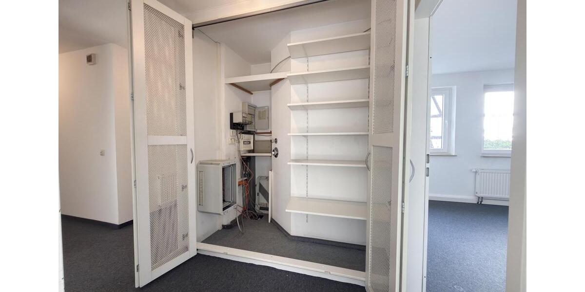 Gewerbeobjekt Düsseldorf - 3.757&euro; | Angebot:25896584