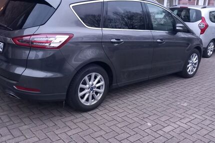 Ford S-Max 192.500 km 11.450 &euro; Köln 50769