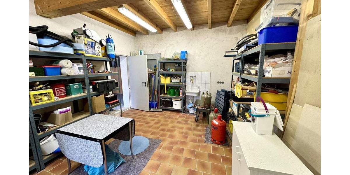 Mehrfamilienhaus, Wohnhaus Leverkusen Quettingen - 6 Zimmer, 191 m&sup2;, 599.000&euro; | Angebot:25844867