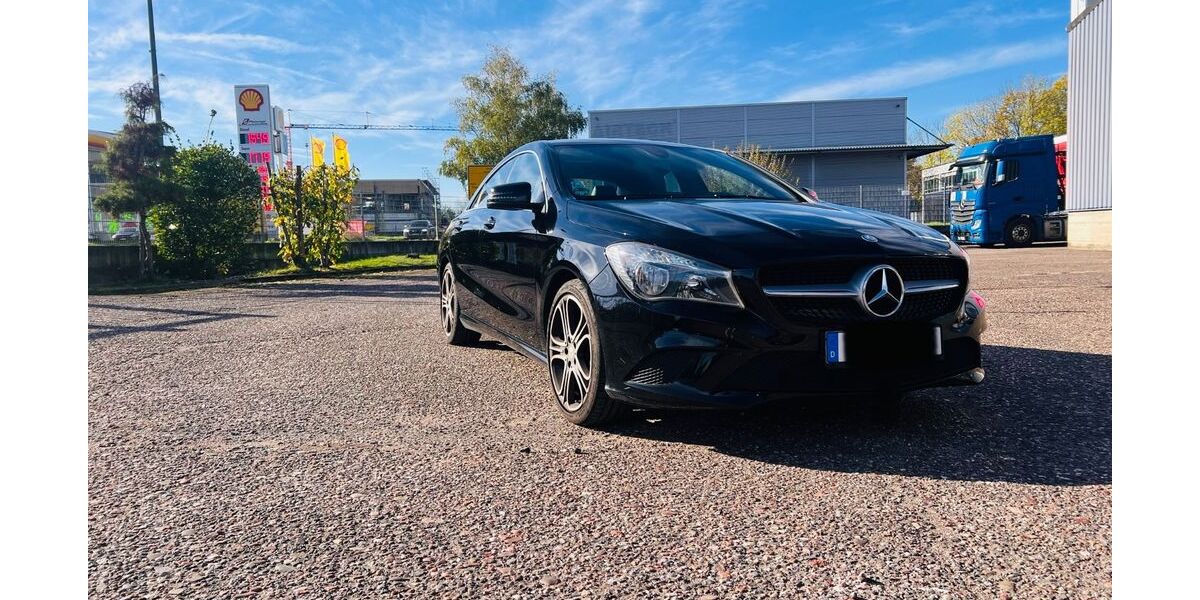 Mercedes-Benz 200 127.000 km 12.999 &euro; Dormagen 41540