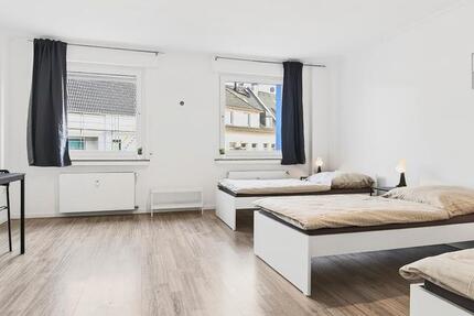 Wohnung Solingen - 4 Zimmer, 100 m&sup2;, 15&euro; | Angebot:26701950