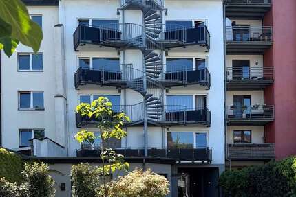 Haus Düsseldorf-Pempelfort Pempelfort - 25 Zimmer, 728 m&sup2;, 3.900.000&euro; | Angebot:23579325