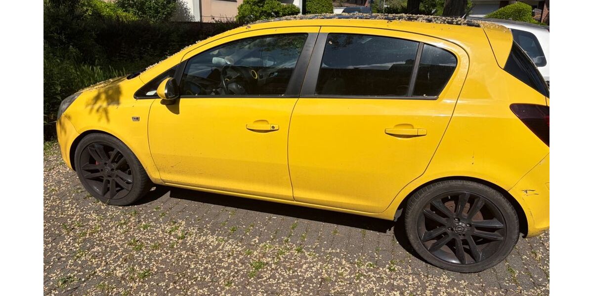 Opel Corsa 180.000 km 2.000 &euro; Erkrath 40699