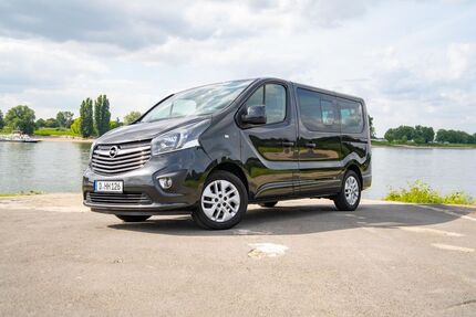 Opel Vivaro 118.000 km 17.900 &euro; Düsseldorf 40489