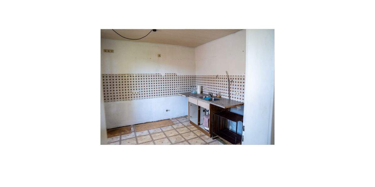 Einfamilienhaus Solingen Gräfrath - 4 Zimmer, 70 m&sup2;, 229.000&euro; | Angebot:25657408