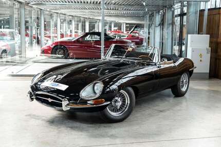 Jaguar E-Type 38.226 km 179.890 &euro; Neuss 41460