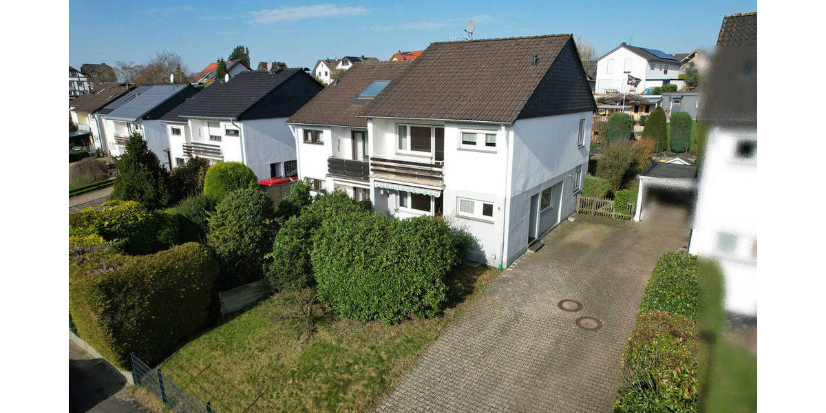 Doppelhaushälfte Odenthal / Blecher Blecher - 4 Zimmer, 111 m&sup2;, 335.000&euro; | Angebot:26017456