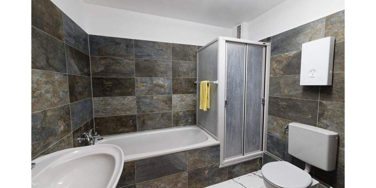 Etagenwohnung Köln Urbach - 3 Zimmer, 87 m&sup2;, 1.350&euro; | Angebot:25733301