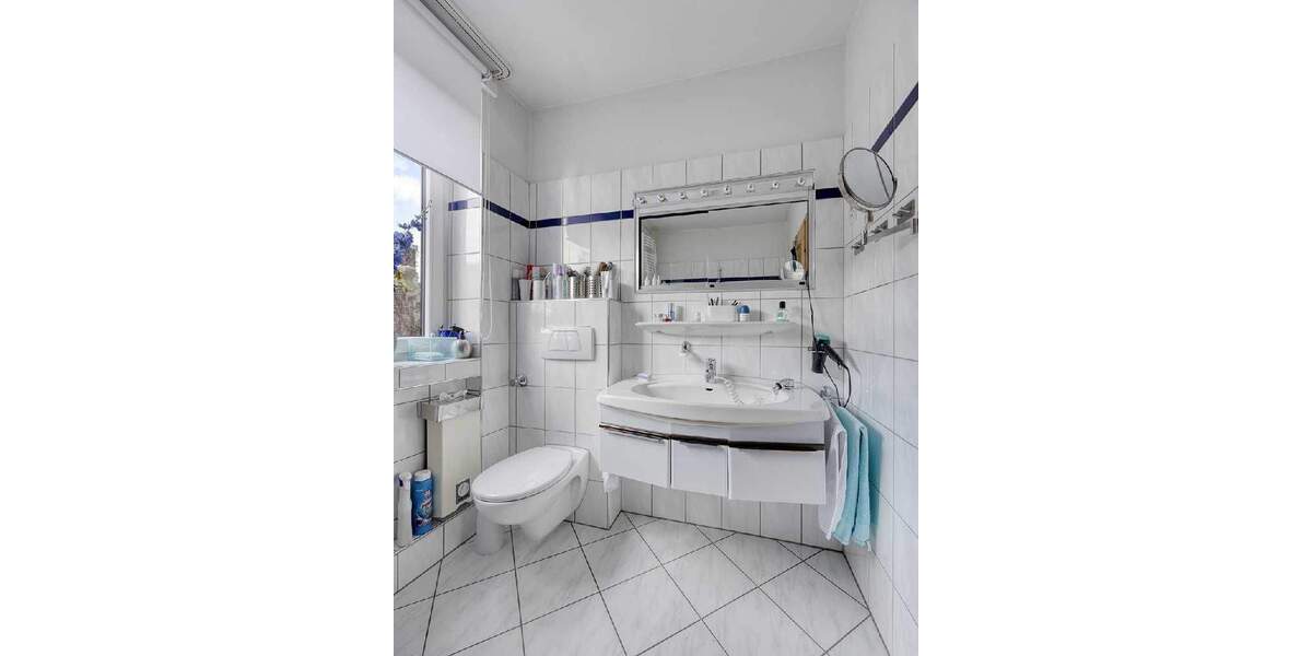 Doppelhaushälfte Ratingen Zentrum - 6 Zimmer, 189 m&sup2;, 618.400&euro; | Angebot:25769432