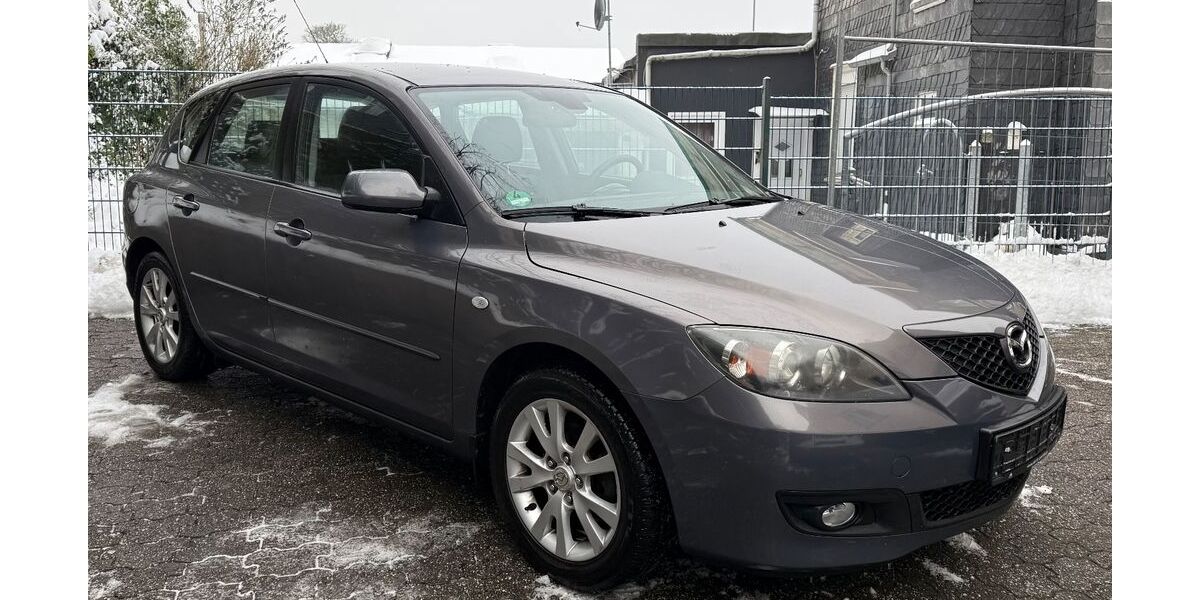 Mazda 3 177.000 km 3.200 &euro; Remscheid 42855