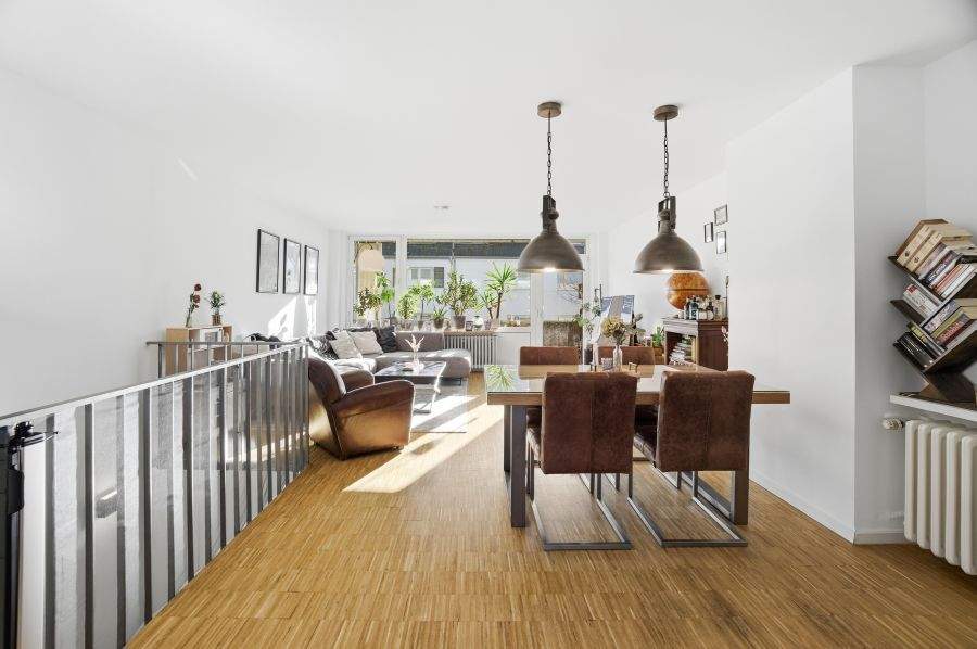 Etagenwohnung Düsseldorf Hassels - 2 Zimmer, 83 m&sup2;, 325.000&euro; | Angebot:25705686