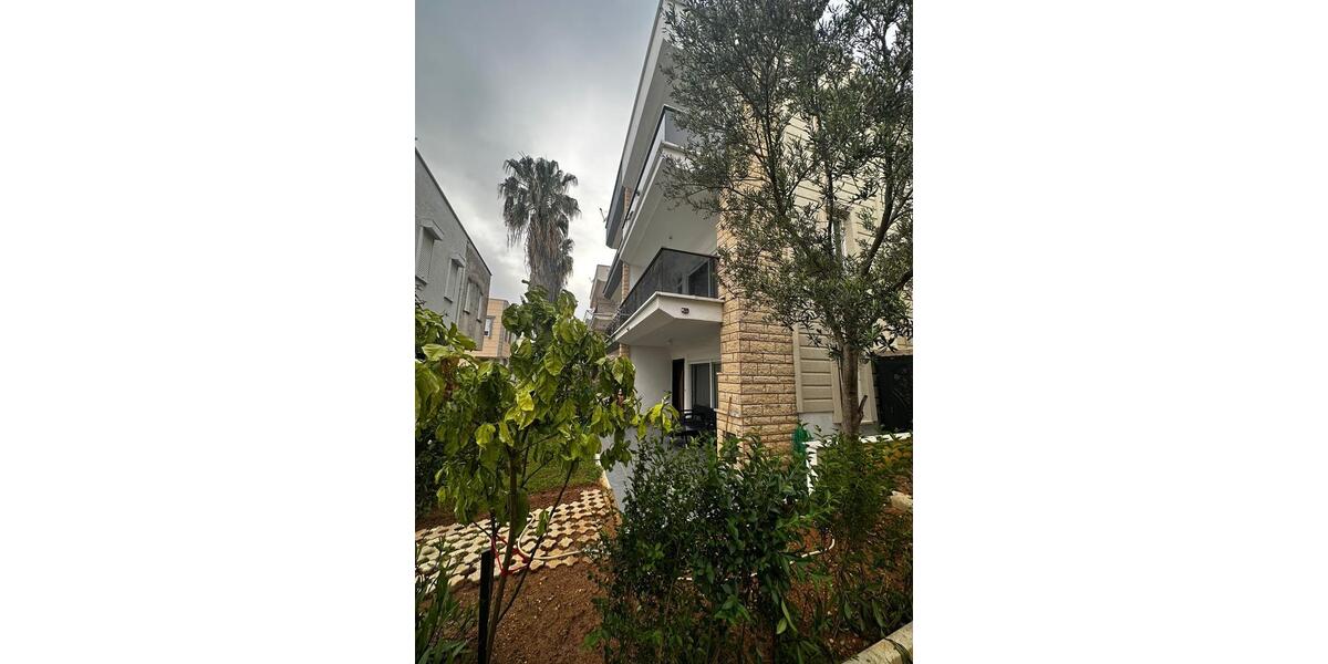 Einfamilienhaus Köln Mülheim - 4 Zimmer, 195 m&sup2;, 199.000&euro; | Angebot:25304635