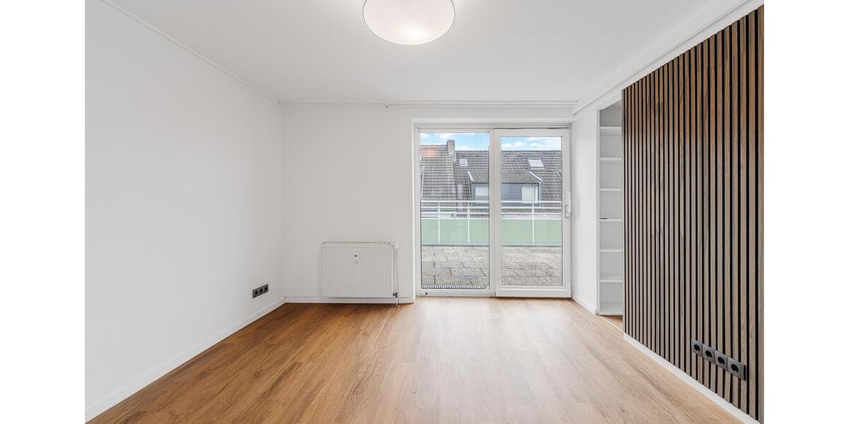 Dachgeschoßwohnung Düsseldorf Derendorf - 2 Zimmer, 95 m&sup2;, 1.615&euro; | Angebot:25790793