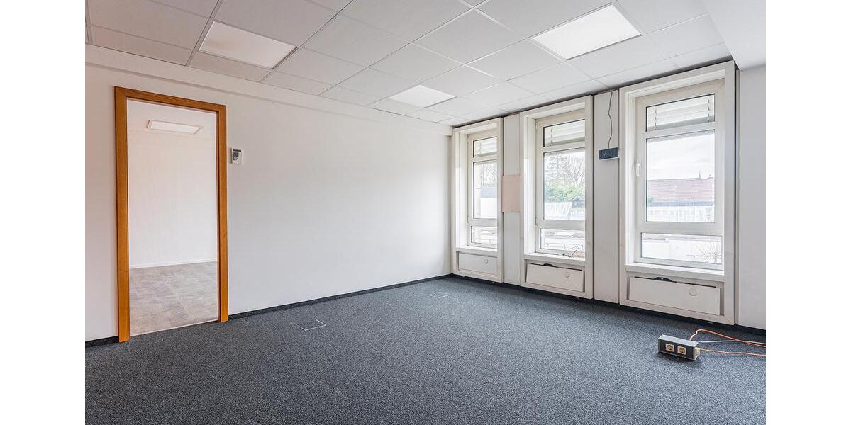 Gewerbeobjekt Burscheid - 4.521&euro; | Angebot:23326367