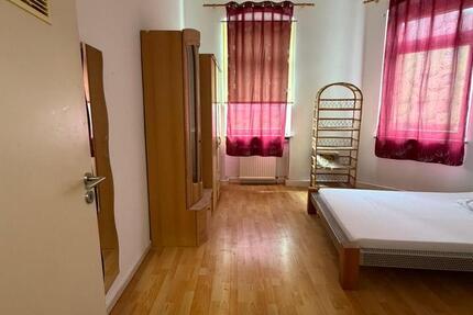 Wohnung Köln Kalk - 3 Zimmer, 78 m&sup2;, 592&euro; | Angebot:26048104