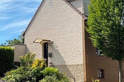 Haus Hürth - 4 Zimmer, 100 m&sup2;, 435.000&euro; | Angebot:26705636