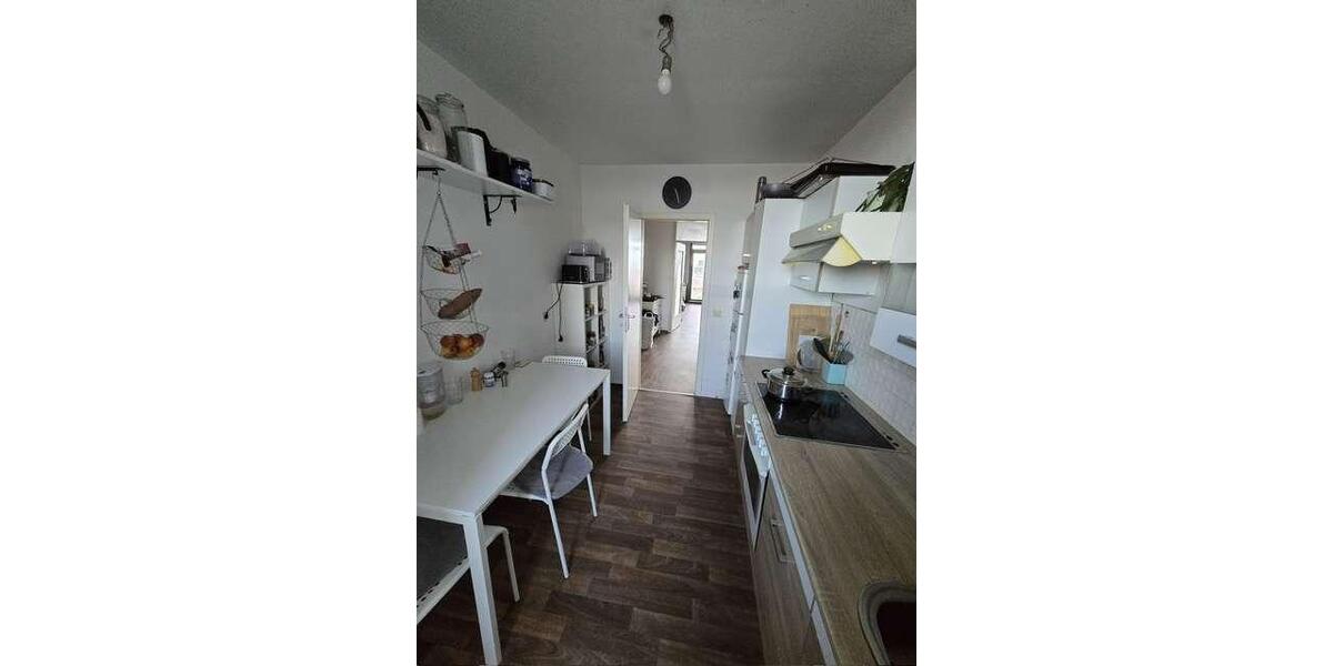 Etagenwohnung Köln Lindenthal - 3 Zimmer, 75 m&sup2;, 1.100&euro; | Angebot:25988831