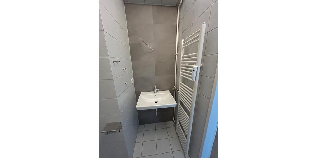 Etagenwohnung Hilden - 4 Zimmer, 100 m&sup2;, 1.550&euro; | Angebot:26701734