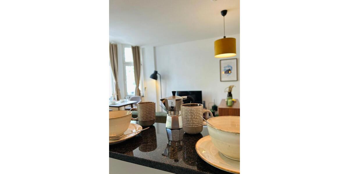 Etagenwohnung Düsseldorf Oberbilk - 1 Zimmer, 42 m&sup2;, 1.250&euro; | Angebot:24475320