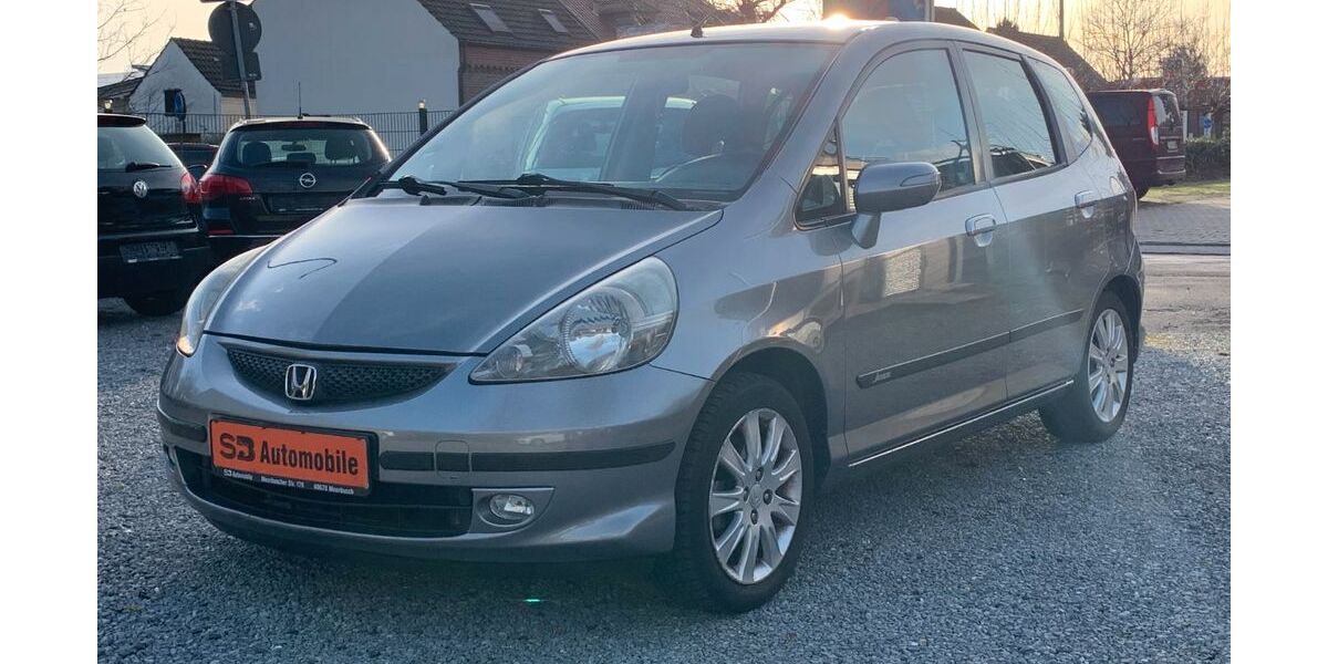 Honda Jazz 230.669 km 2.390 &euro; Meerbusch 40670