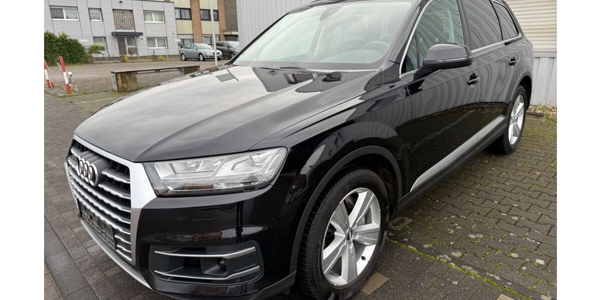 Audi Q7 157.594 km 32.901 &euro; Köln 50767
