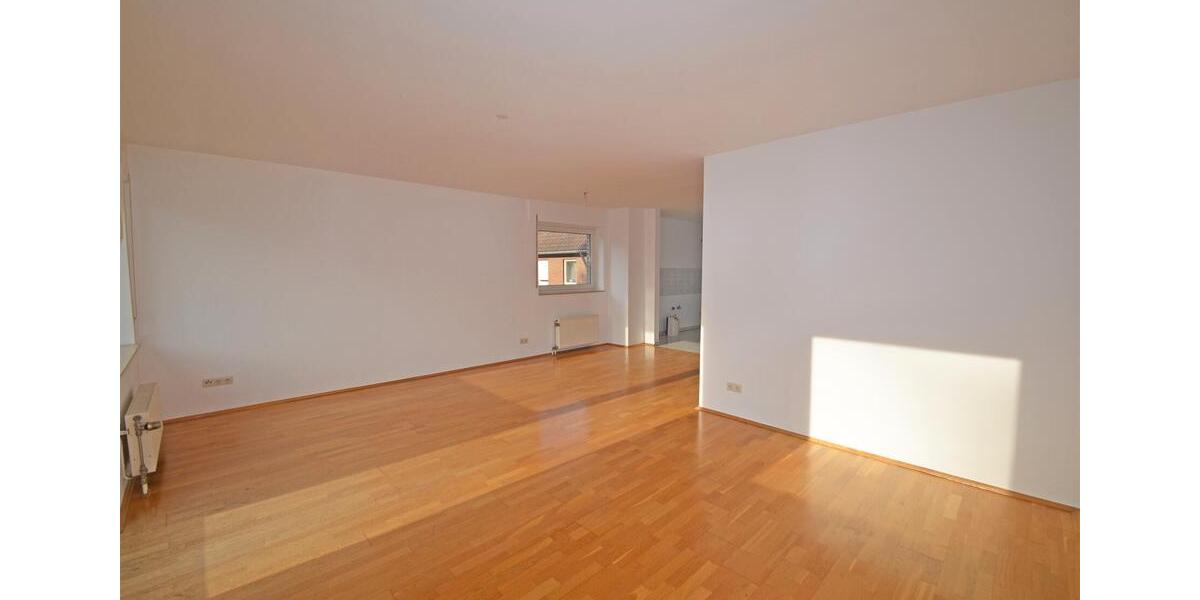 Etagenwohnung Brühl - 3 Zimmer, 92 m&sup2;, 1.280&euro; | Angebot:24712173