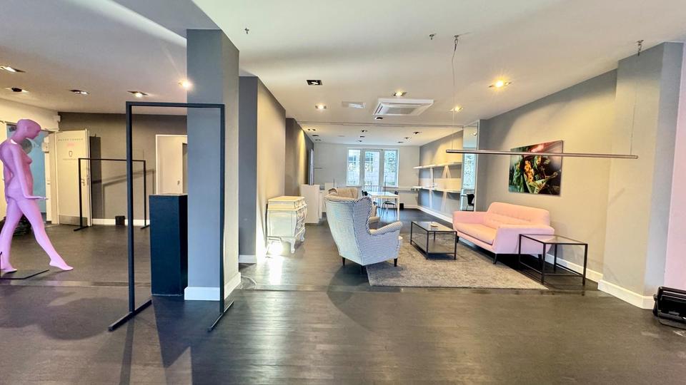 Gewerbeobjekt Düsseldorf Stadtbezirk 5 - 1.990&euro; | Angebot:25974299