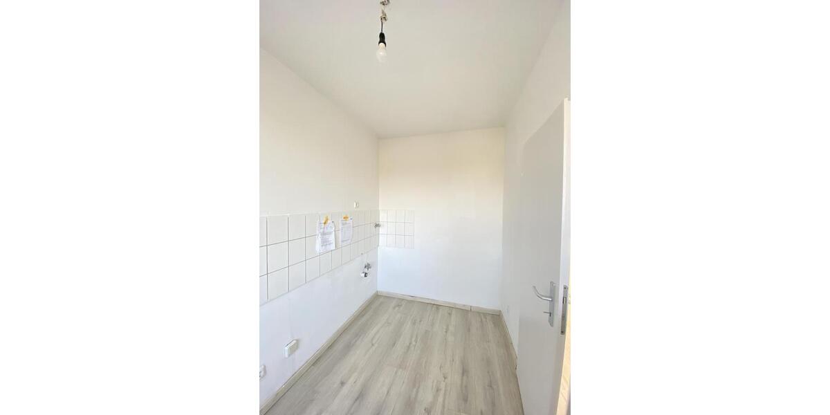 Etagenwohnung Solingen - 3 Zimmer, 73 m&sup2;, 779&euro; | Angebot:24489867