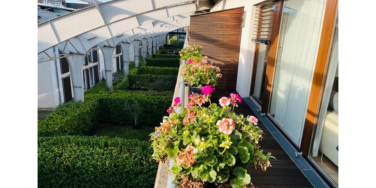 Etagenwohnung Düsseldorf Stadtbezirk 8 - 2 Zimmer, 56 m&sup2;, 1.300&euro; | Angebot:25392994