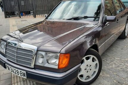 Mercedes-Benz E 230 72.137 km 9.999 &euro; Grevenbroich 41515