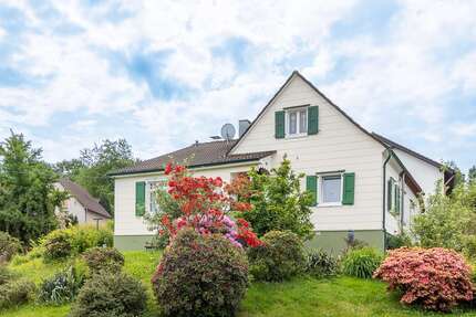 Haus Burscheid - 3 Zimmer, 63 m&sup2;, 129.000&euro; | Angebot:25915293