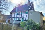 Einfamilienhaus Bergisch Gladbach Paffrath - 4 Zimmer, 155 m&sup2;, 2.350&euro; | Angebot:25715770