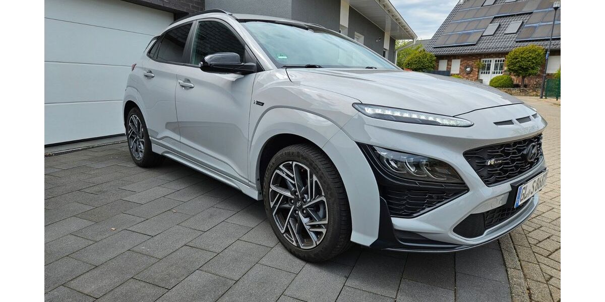 Hyundai KONA 70.125 km 16.699 &euro; Burscheid 51399