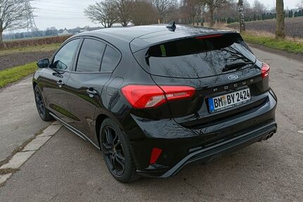 Ford Focus 69.100 km 15.400 &euro; Hürth 50354