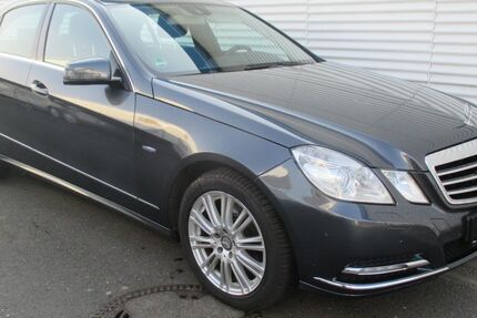 Mercedes-Benz E 300 150.730 km 12.988 &euro; Köln 50933