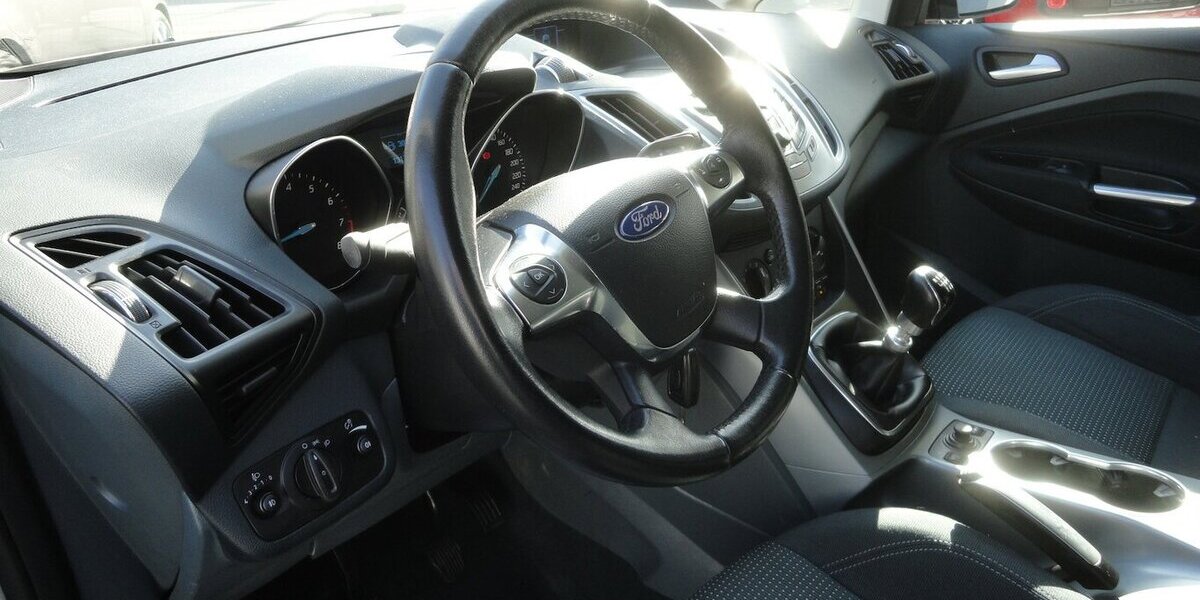 Ford C-Max Champion Editi. Z.Riemen+Ölpumpe+Turbo Neu 131.000 km 5.790 &euro; Neuss 41462