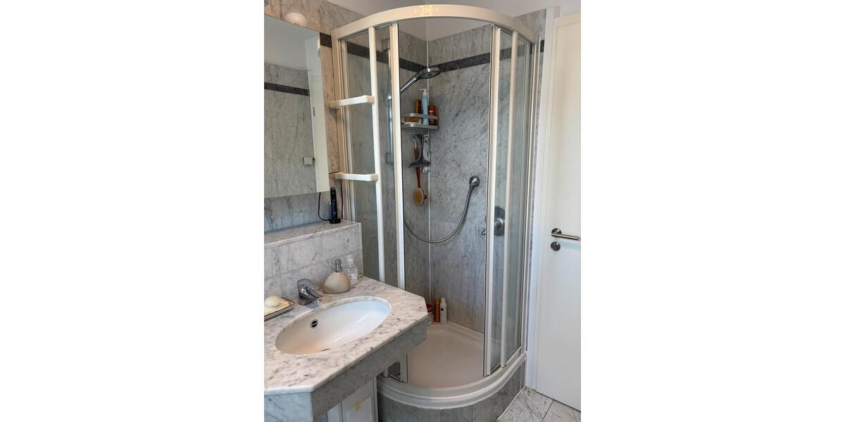 Erdgeschoßwohnung Solingen Ohligs - 2 Zimmer, 65 m&sup2;, 1.100&euro; | Angebot:25906213