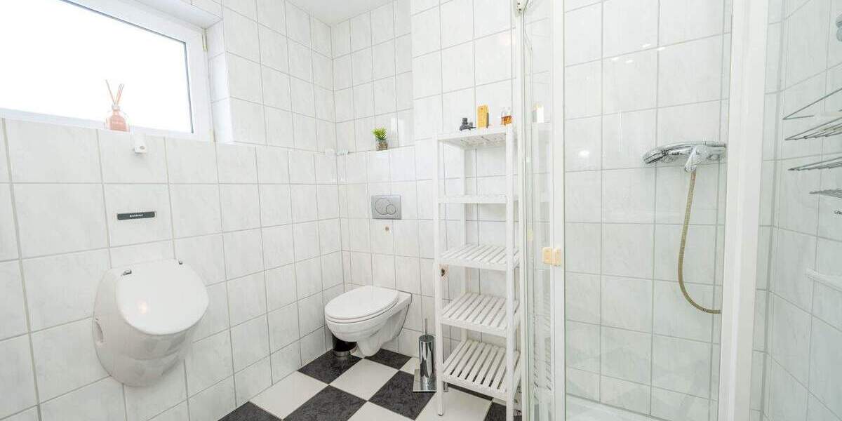 Einfamilienhaus Köln Mülheim - 7 Zimmer, 247 m&sup2;, 839.000&euro; | Angebot:25778486