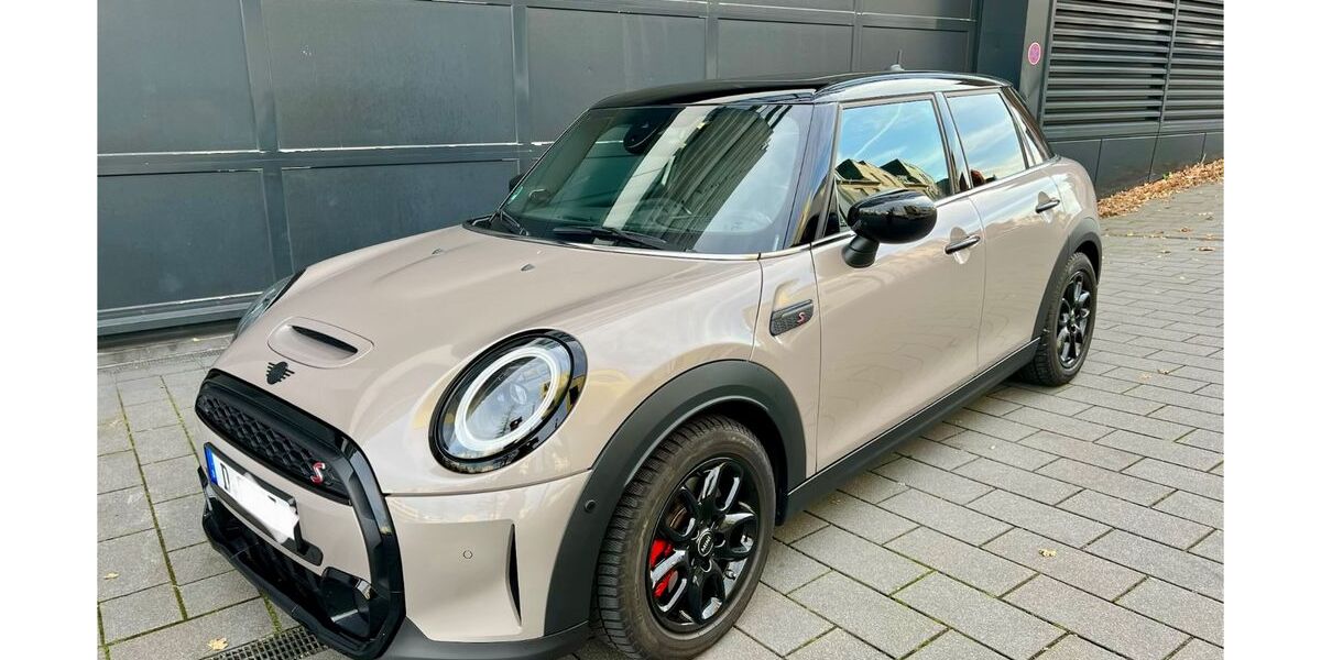 Mini Cooper S 34.000 km 26.900 &euro; Düsseldorf 40547
