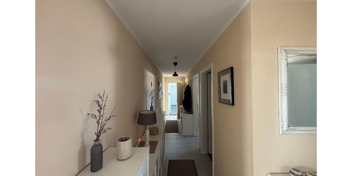 Etagenwohnung Bergisch Gladbach Alt-Frankenforst - 4 Zimmer, 136 m&sup2;, 1.765&euro; | Angebot:25377614