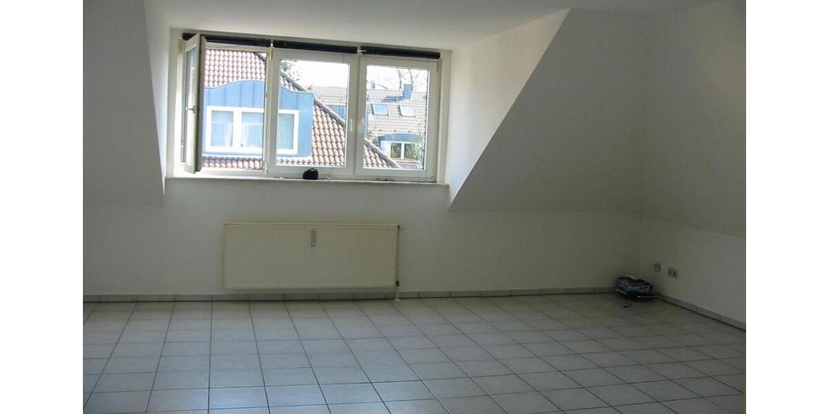 Dachgeschoßwohnung Köln Porz - 2 Zimmer, 67 m&sup2;, 270.000&euro; | Angebot:26648378
