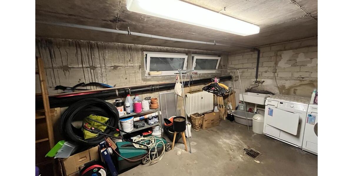 Einfamilienhaus Solingen Central - 4 Zimmer, 120 m&sup2;, 500.000&euro; | Angebot:25224889